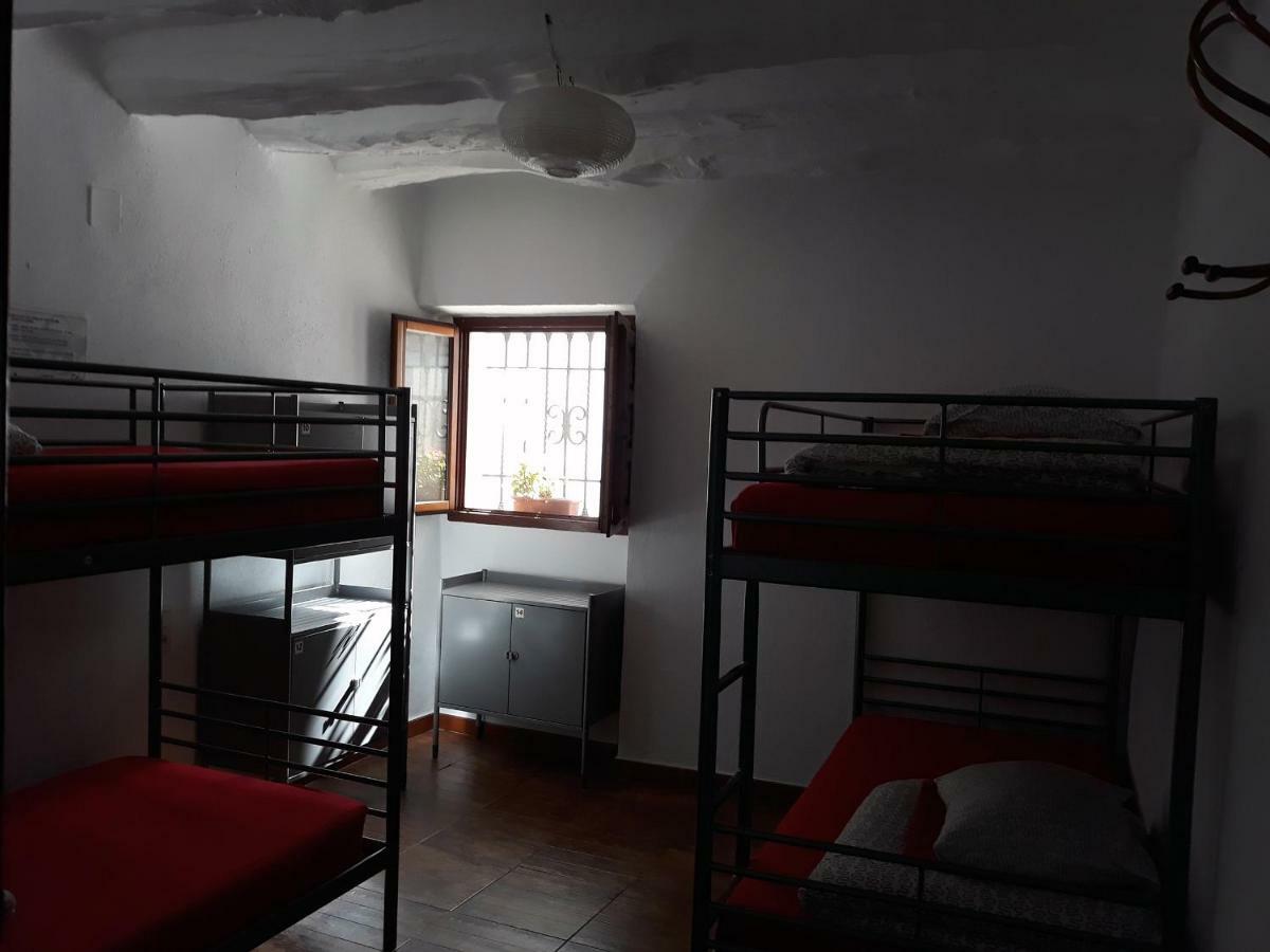 Refugio Alpujarra Alta Bed & Breakfast เตรเวเลซ ภายนอก รูปภาพ