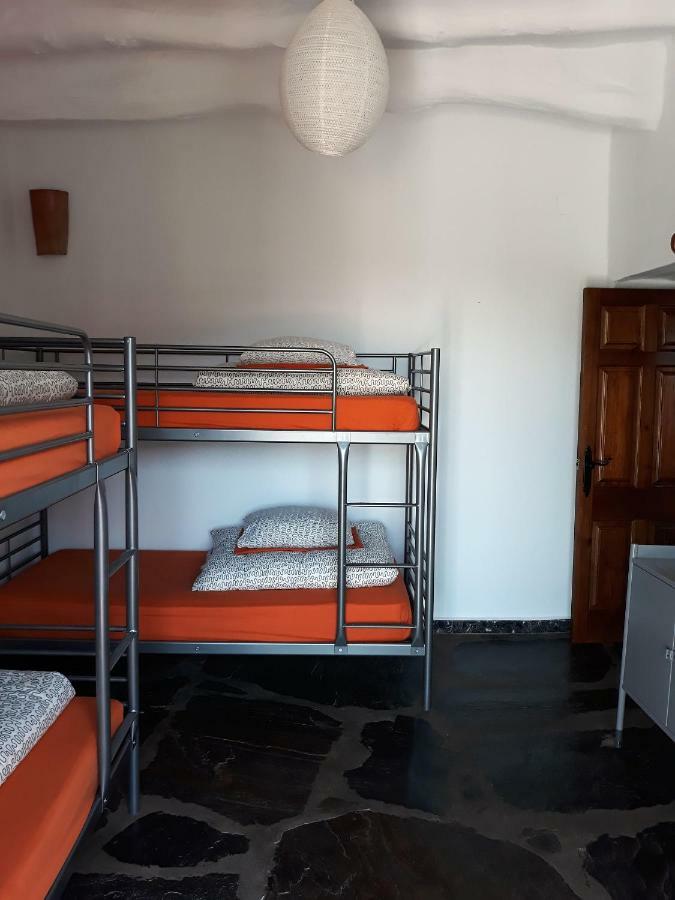 Refugio Alpujarra Alta Bed & Breakfast เตรเวเลซ ภายนอก รูปภาพ